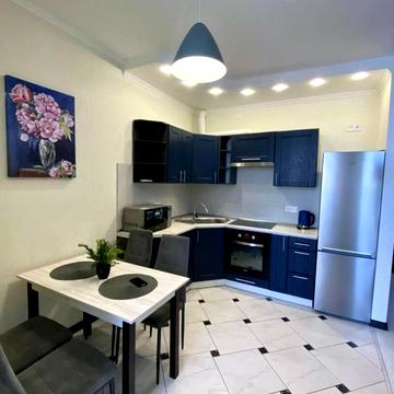 Вячеслава Чорновола просп. (), 69