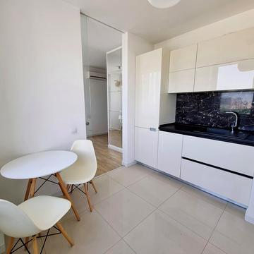 Валерія Лобановського просп. (Червонозоряний), 150-Д