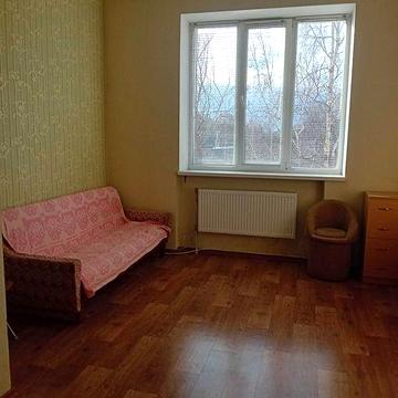 Здам гостинку в жк "Улюблений дворик" на тривалий термін