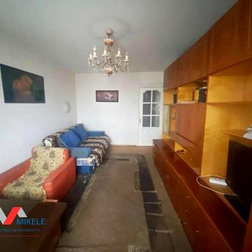 Андрія Малишка вул., 11