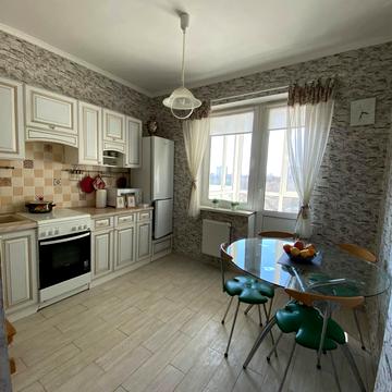 Михайла Донця вул., 2-А