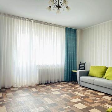 Сдам 2х комн кв Пр-т Лукьяненка.