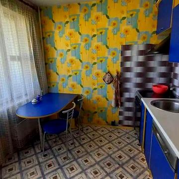 Володимира Івасюка просп. (Героїв Сталінграду), 25