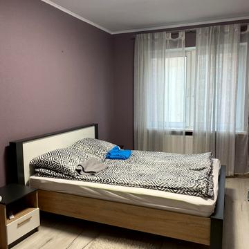 Юлії Здановської вул. (Ломоносова), 5-Г