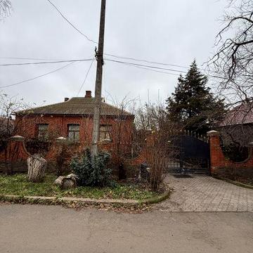 Продам дом в ЦЕНТРЕ города!