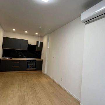 Василя Стуса вул., 35-А