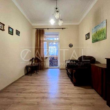 ПРОДАЖ квартири у центрі/ Велика Васильківська/Сталінка