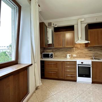 Івана Вишенського вул., 14