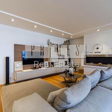 Ділова вул. (Димитрова), 26