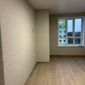 Миру вул., 49