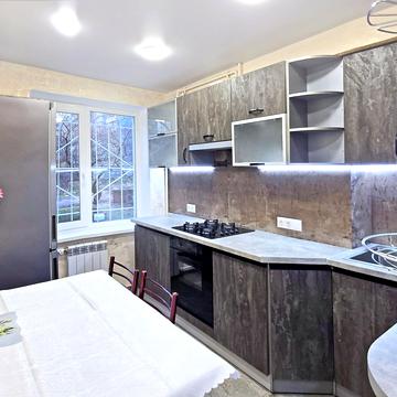 Штурманський пров., 7