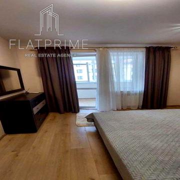 Дмитрівська вул., 75