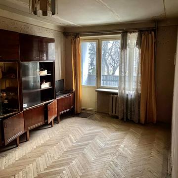 Івана Сірка вул., 14