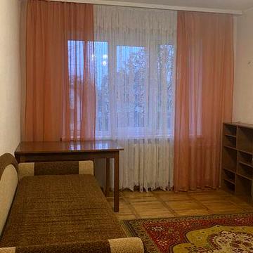 Довгострокова оренда 1-кім квартири р-н Покровського Собору