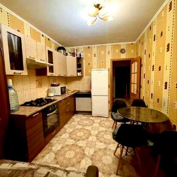 Лесі Українки вул., 19