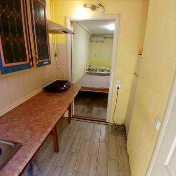 Сдам однокомнатную квартиру от хозяина ( отопление 800гривн в месяц)