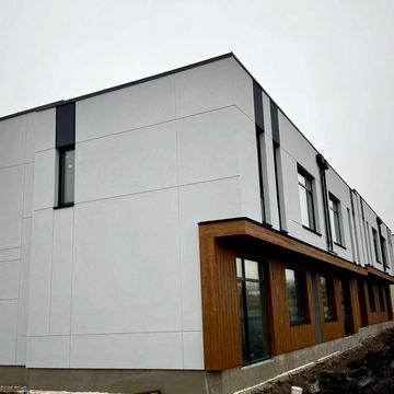 Продаж таунхаусів у Києві, Голосіївський район,Теремки,Максимовича