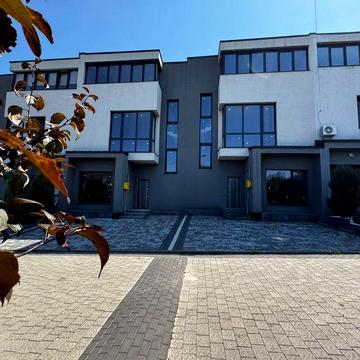 Продаж котеджу в с Малечковичі по вул Лікарська