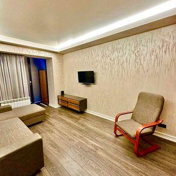 Рибальська 11. Оренда 1 кімнатної квартири. Метро Печерська 7 хвилин.