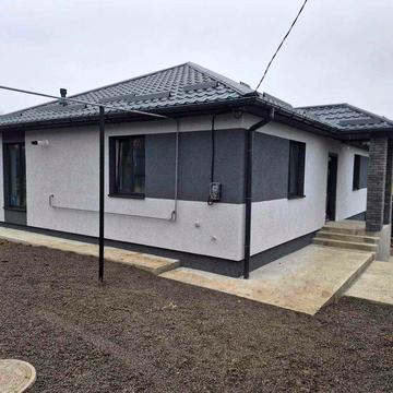 Продається будинок в Зарванцях