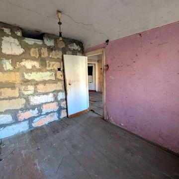 Центр!2кімнатна квартира готова до ремонту