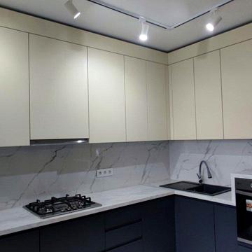 Хіміків вул., 39