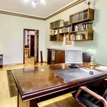 Провіантська вул. (Галі Тимофєєвої), 3