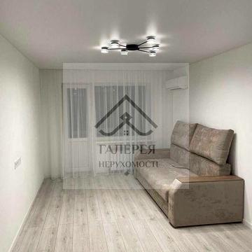 Здам Двохкімнатну квартиру в ЦЕНТРІ. Світло НЕ ВИМИКАЮТЬ. ПЕРША ЗДАЧА