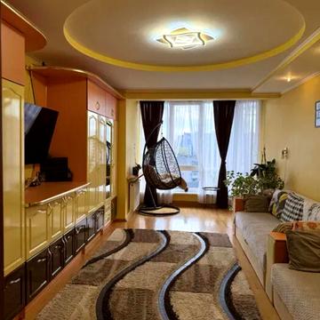 Чорновола вул., 11а