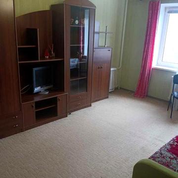 Сдам 1 ком. кв. на Подоле, ул Б. Хмельницкого д 11