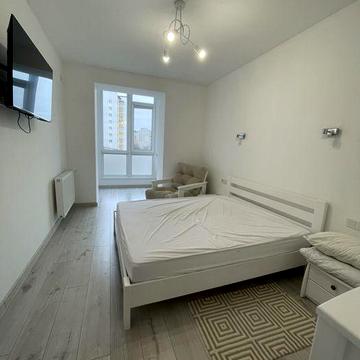 Оренда 1кім Пасічна,н/б.з ремонтом