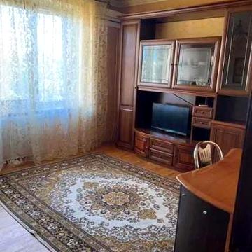 Продается отличная 2 квартира в обкомовском доме м.Научная (89636)