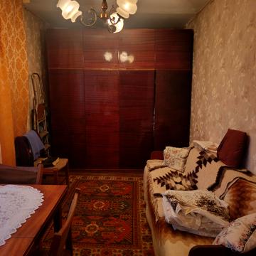 Героїв Крут вул. (Валентини Терешкової), 4