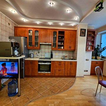 Без комісії 1 кімнатна  Святошинський генератор Депутатська  вільна