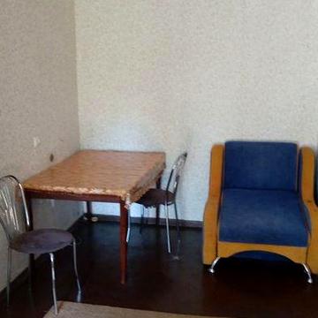 Продаю свою 2- к кв.ЮТЗ/Театральная,3 эт. Кирп. Можно Сертификат.