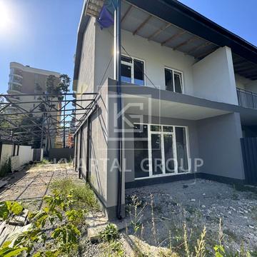 вул. Українська, 80