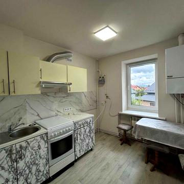 Здаю в оренду 2к квартиру вул.Карпатська