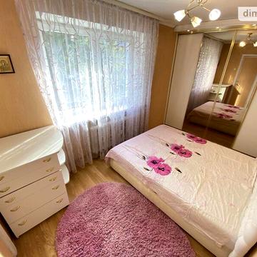 Довгострокова оренда 2к Квартира Керченська вулиця