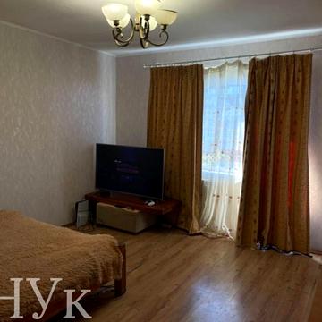 Героїв 128-ї Бригади вул., 20