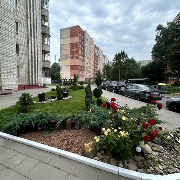 Червоної Калини просп., 51