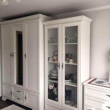 2-кімнатна квартира з ремонтом та меблями