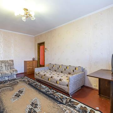 Ревуцького вул., 34