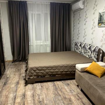 Вишняківська вул., 8-А