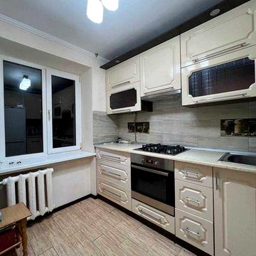 Продаж! 2-км квартира в ЦЕНТРІ з ремонтом