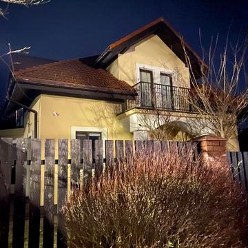 Олександрівська, 6