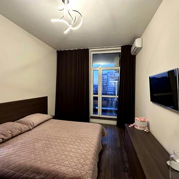 Джона Маккейна вул. (Івана Кудрі), 7