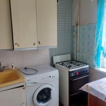 Здам 1 кімнатну квартиру бульвар Кольцова.