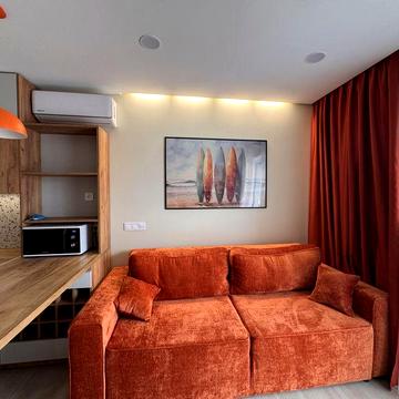 Квартира в новобудові на Митниці з інвертором на 5 квт!