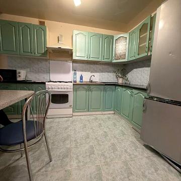 Здається в оренду 2кім квартира, вул Скальда(Комарова)