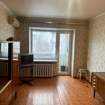 Сдам недорогую 1-х комн Квартиру  Левый берег